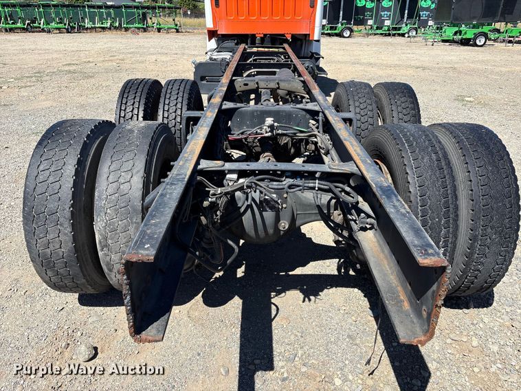 image for item EA0003 2012 Freightliner Business Class M2 truck cab and chassis