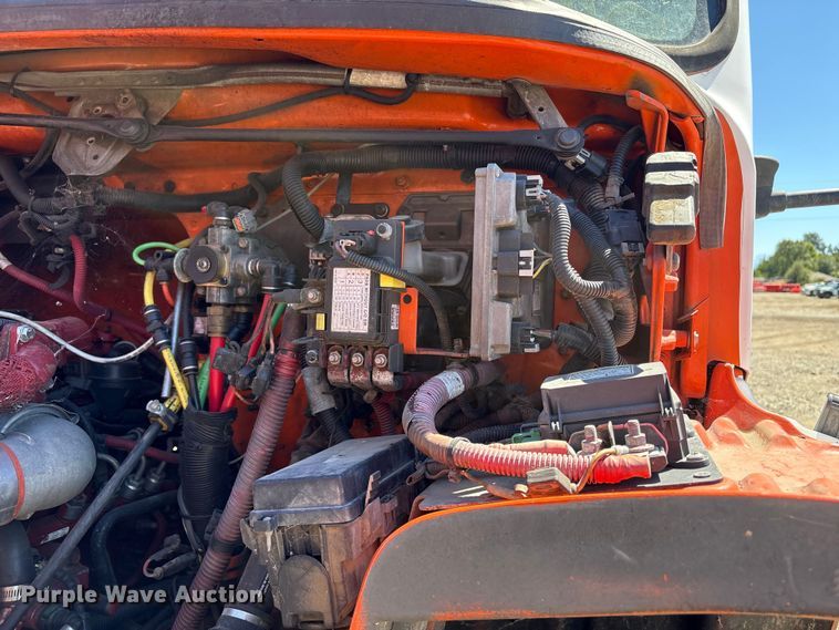 image for item EA0003 2012 Freightliner Business Class M2 truck cab and chassis