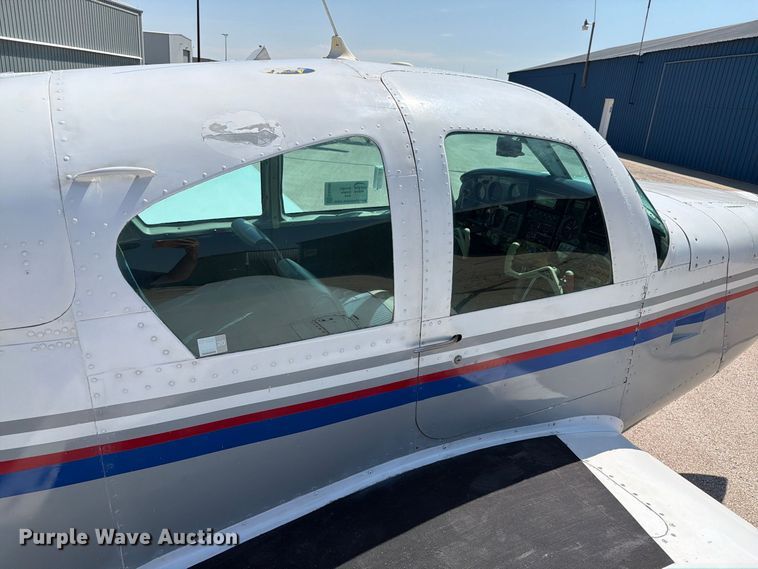 image for item EA0440 1964 Mooney M-20C airplane