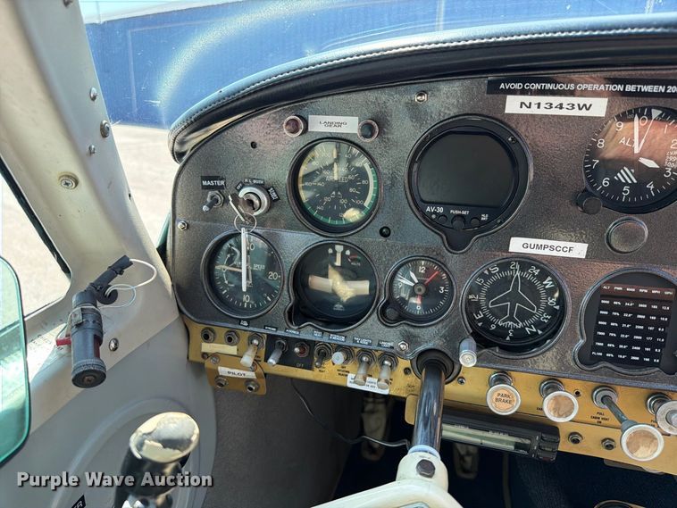 image for item EA0440 1964 Mooney M-20C airplane