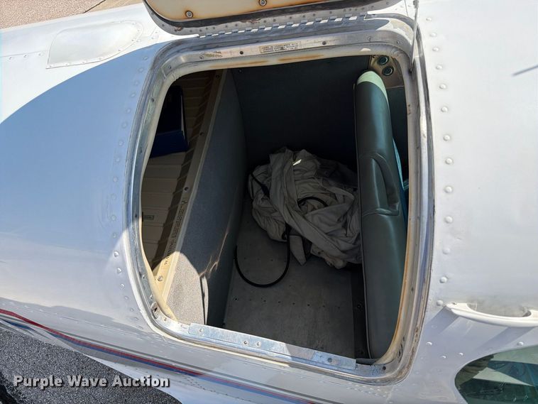 image for item EA0440 1964 Mooney M-20C airplane