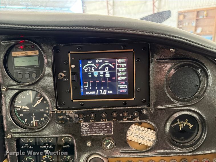 image for item EA0440 1964 Mooney M-20C airplane