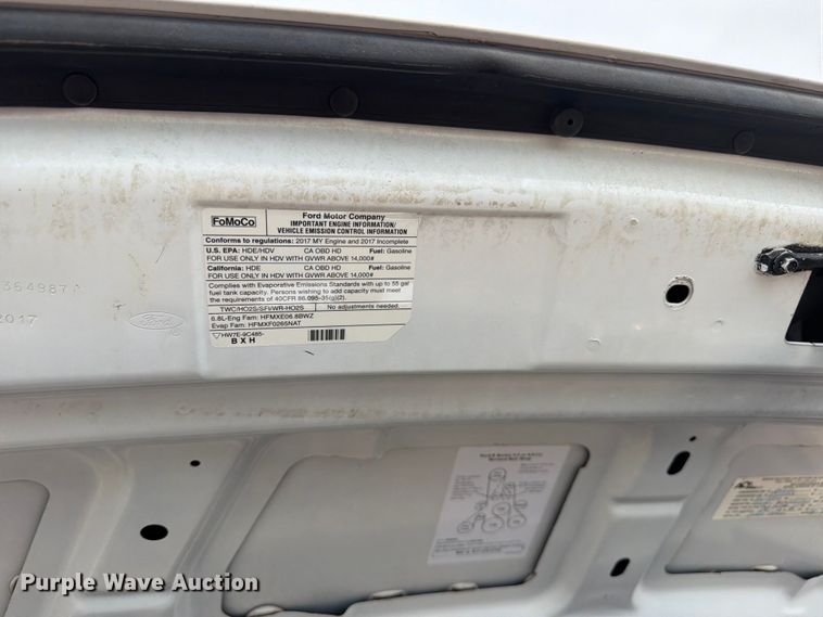 image for item ED0183 2017 Ford E450 Super Duty shuttle bus