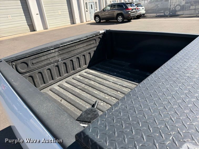 image for item ED0190 2013 RAM 1500 Ext. Cab pickup truck