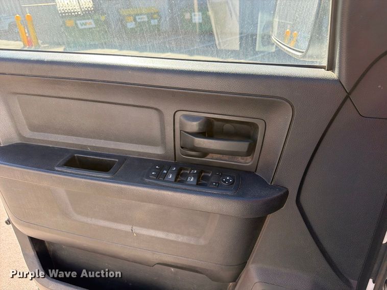 image for item ED0190 2013 RAM 1500 Ext. Cab pickup truck