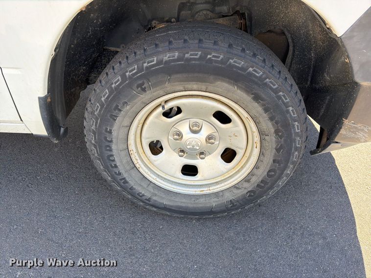 image for item ED0190 2013 RAM 1500 Ext. Cab pickup truck