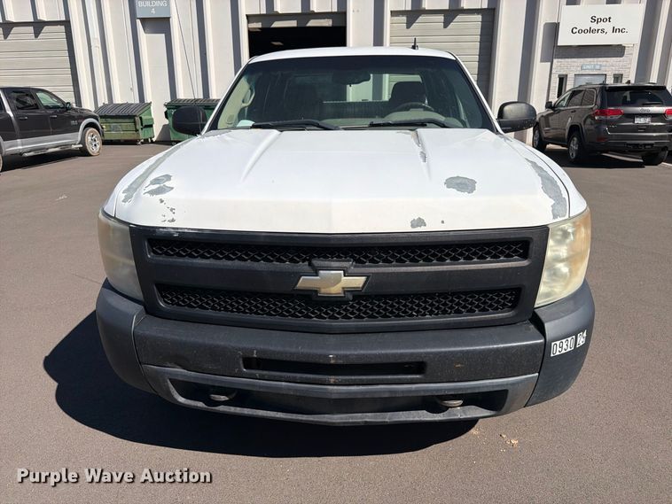 image for item ED0191 2009 Chevrolet Silverado 1500 Ext. Cab pickup truck