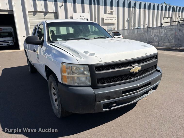 image for item ED0191 2009 Chevrolet Silverado 1500 Ext. Cab pickup truck