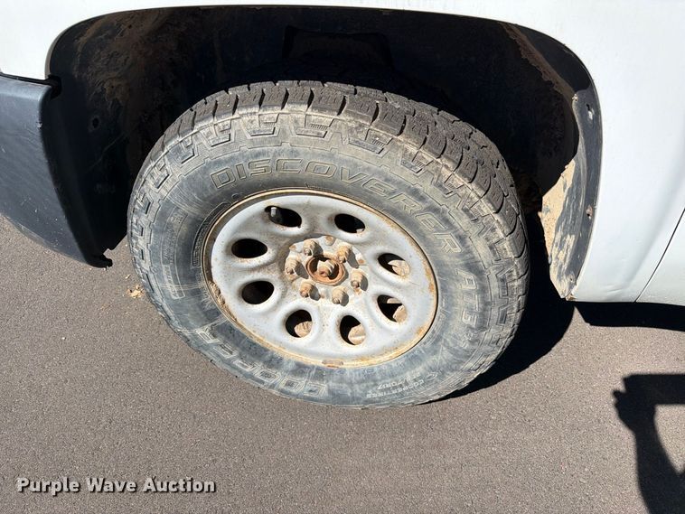 image for item ED0191 2009 Chevrolet Silverado 1500 Ext. Cab pickup truck