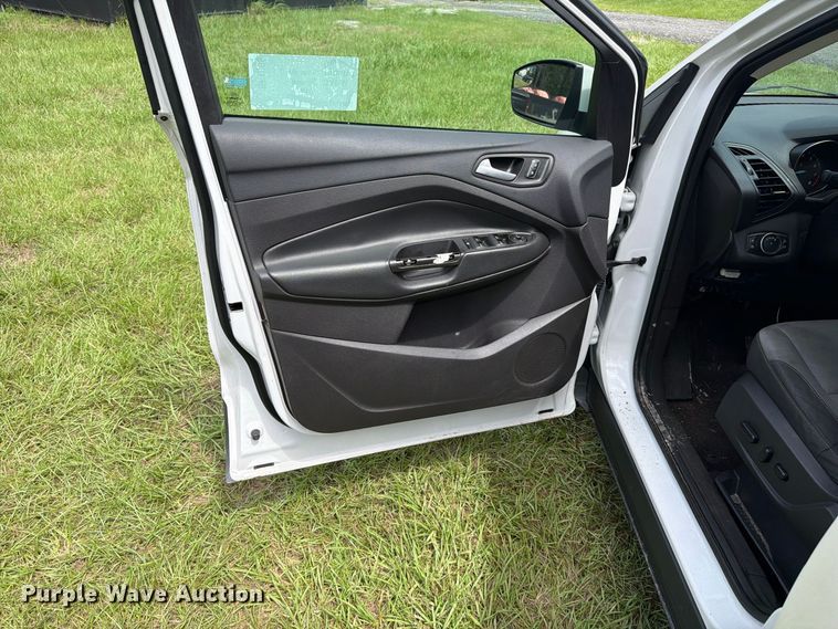 image for item EF1365 2016 Ford Escape SUV