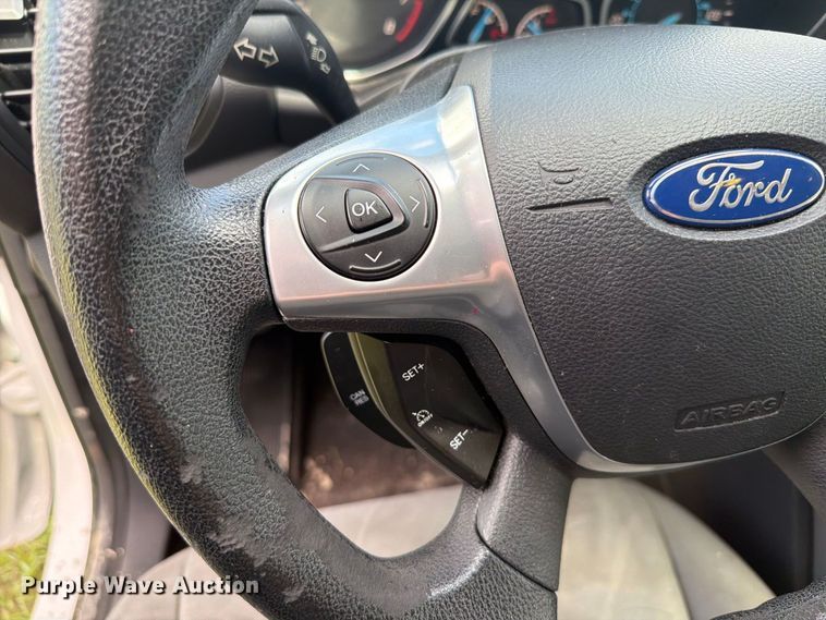 image for item EF1365 2016 Ford Escape SUV