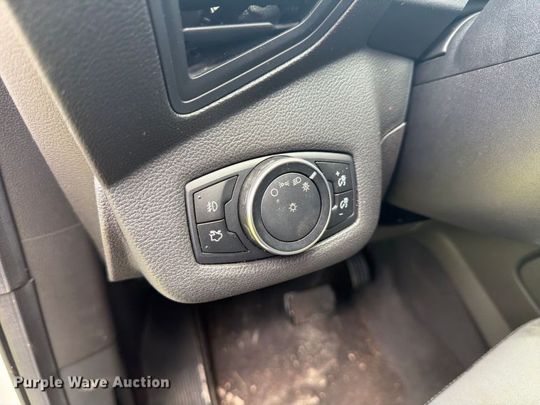 image for item EF1365 2016 Ford Escape SUV