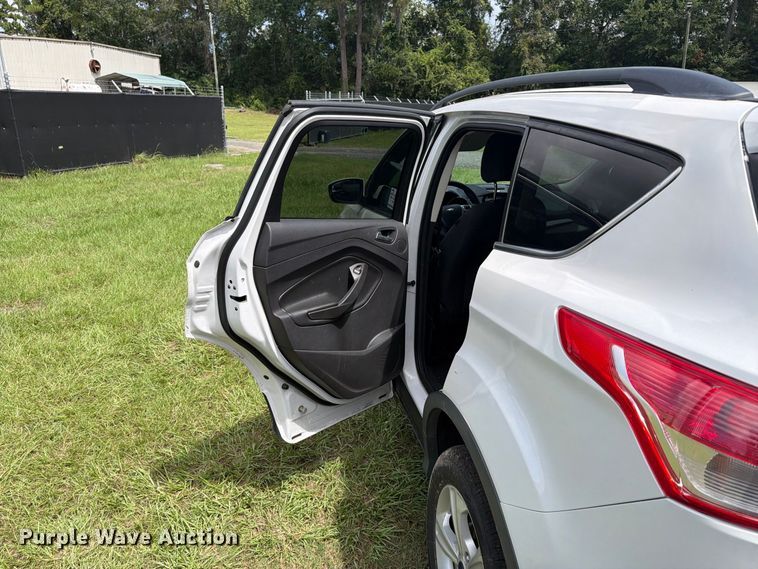 image for item EF1365 2016 Ford Escape SUV