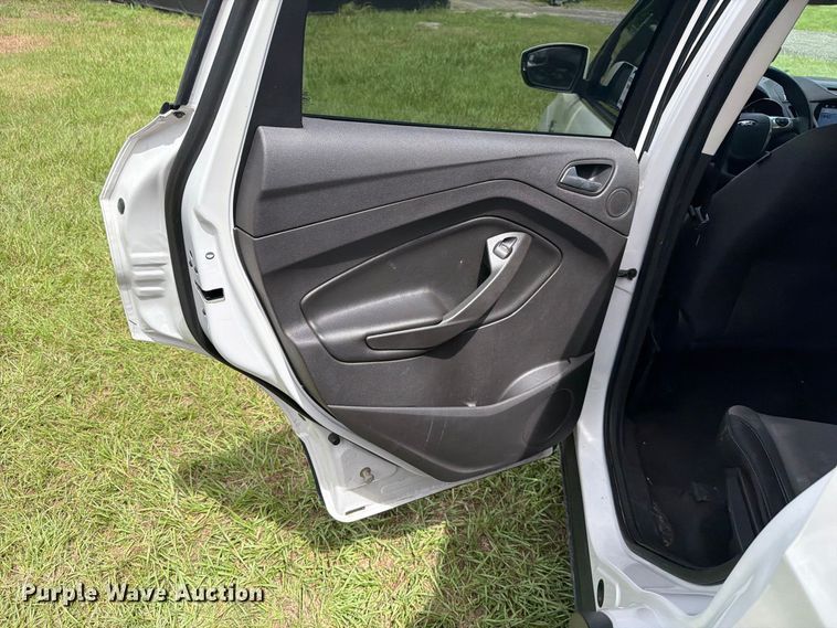 image for item EF1365 2016 Ford Escape SUV