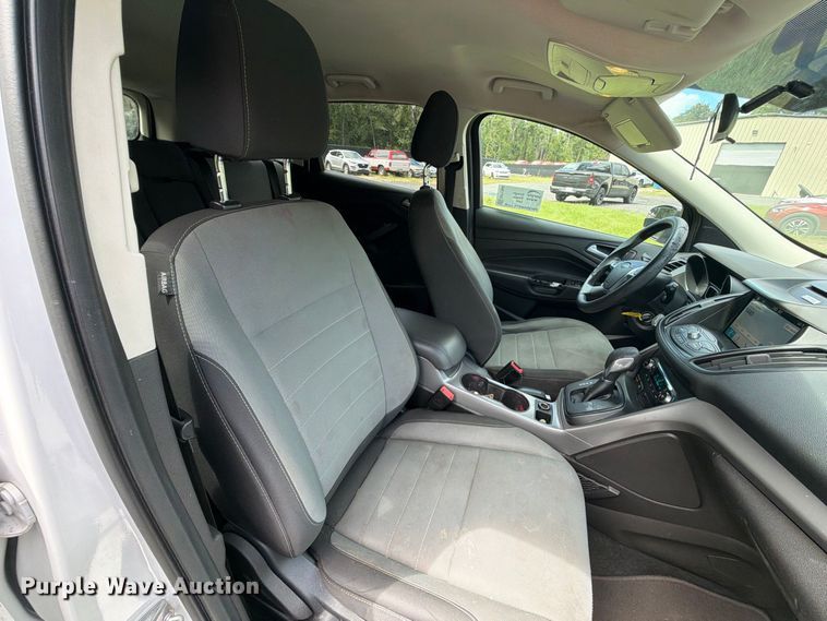 image for item EF1365 2016 Ford Escape SUV