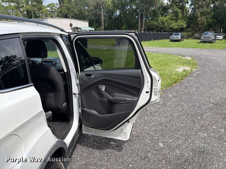 image for item EF1365 2016 Ford Escape SUV