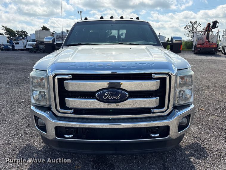 image for item EG9203 2014 Ford F350 Super Duty Crew Cab pickup truck