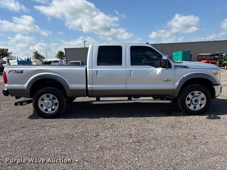 image for item EG9203 2014 Ford F350 Super Duty Crew Cab pickup truck