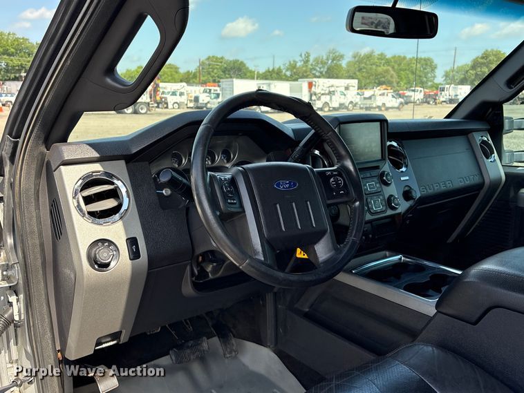 image for item EG9203 2014 Ford F350 Super Duty Crew Cab pickup truck