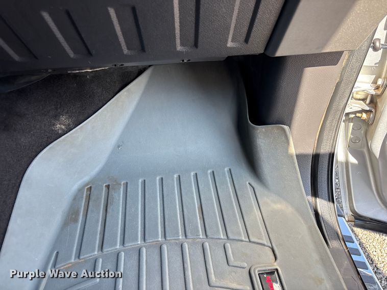 image for item EG9203 2014 Ford F350 Super Duty Crew Cab pickup truck