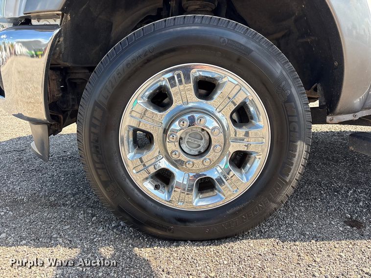 image for item EG9203 2014 Ford F350 Super Duty Crew Cab pickup truck
