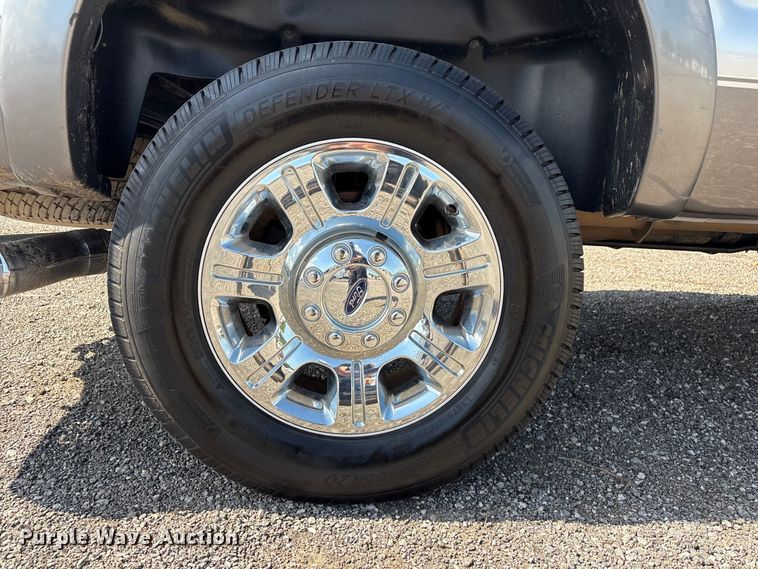 image for item EG9203 2014 Ford F350 Super Duty Crew Cab pickup truck