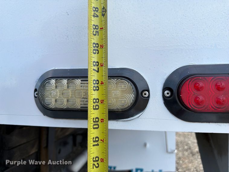 image for item EG9260 2015 Chevrolet Express 4500 refrigerated delivery truck