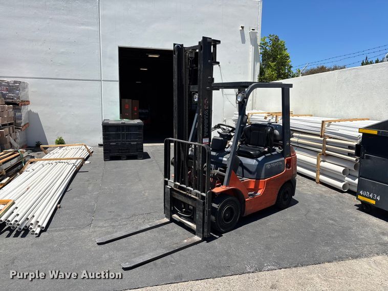 Toyota 7FGU18 forklift