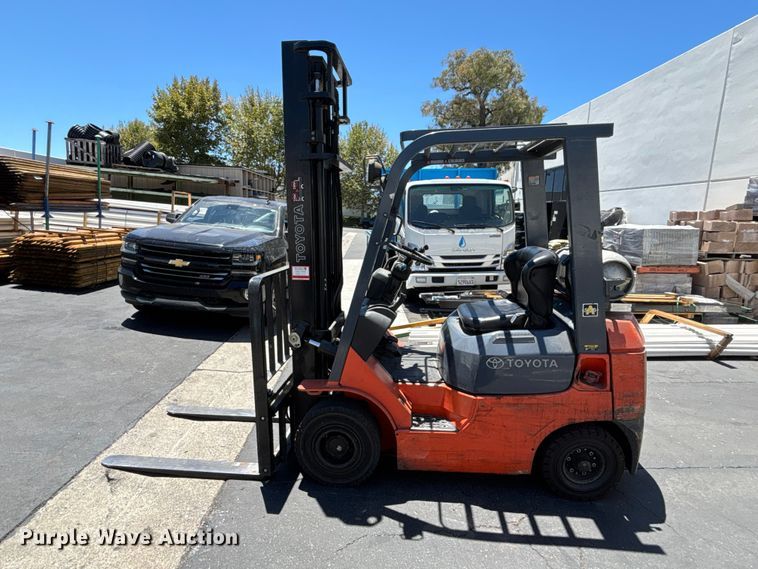 image for item EL2553 Toyota 7FGU18 forklift