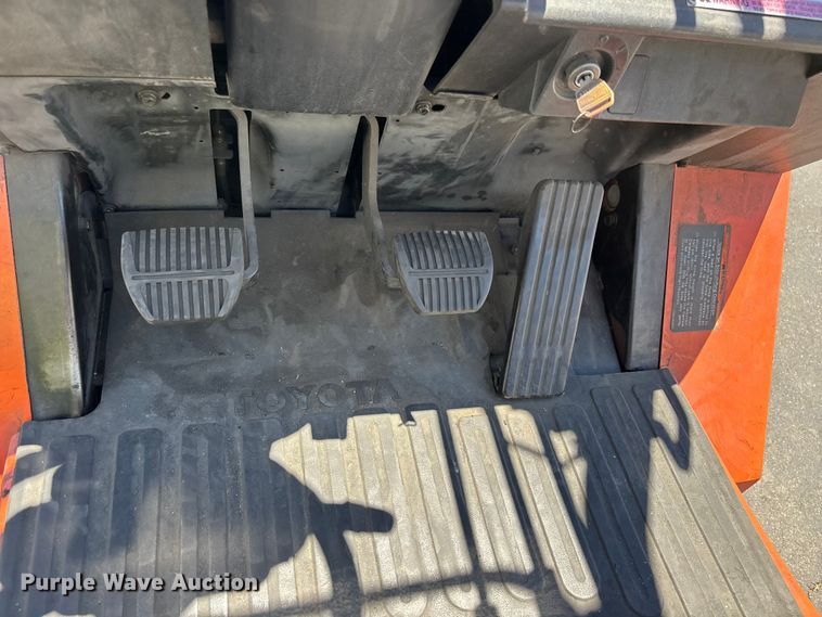 image for item EL2553 Toyota 7FGU18 forklift