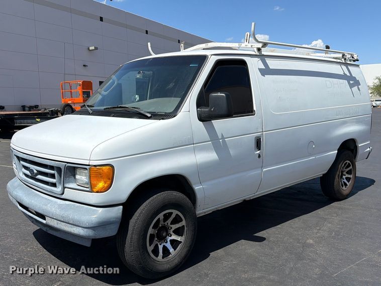 2004 Ford E250 van