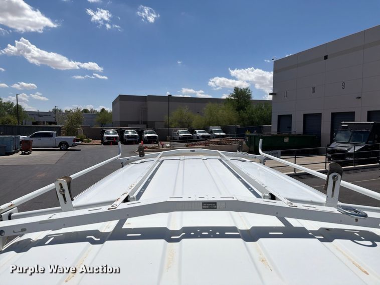 image for item EL2643 2004 Ford E250 van