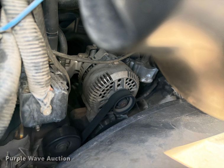 image for item EL2643 2004 Ford E250 van
