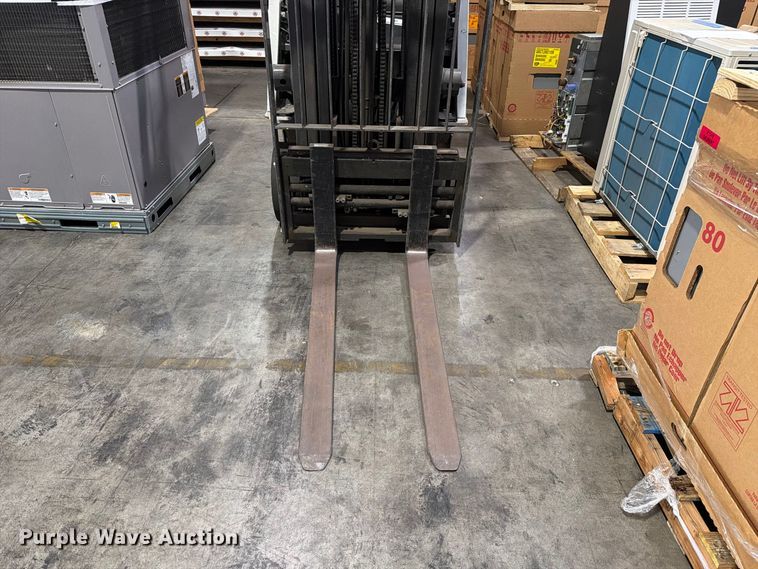 image for item EL2661 2019 UniCarriers CFS40 forklift