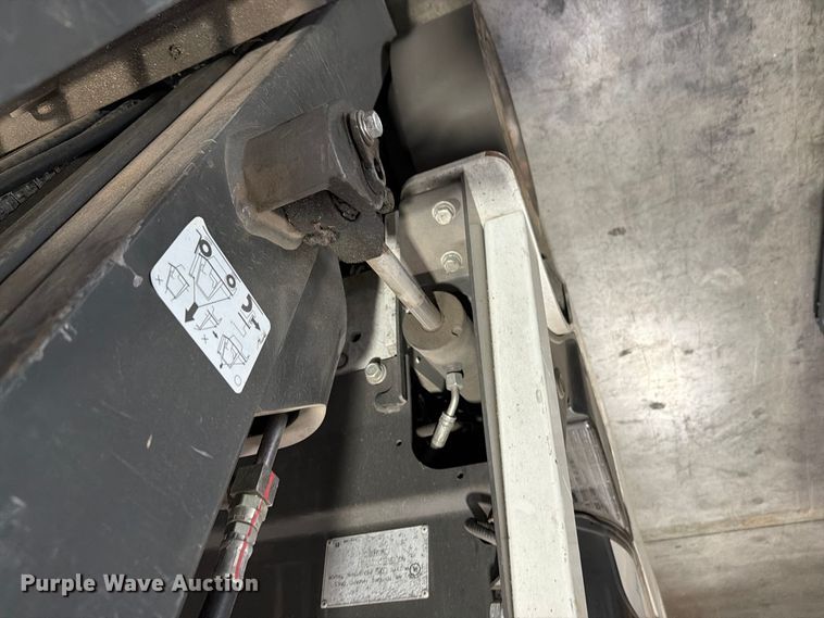 image for item EL2661 2019 UniCarriers CFS40 forklift