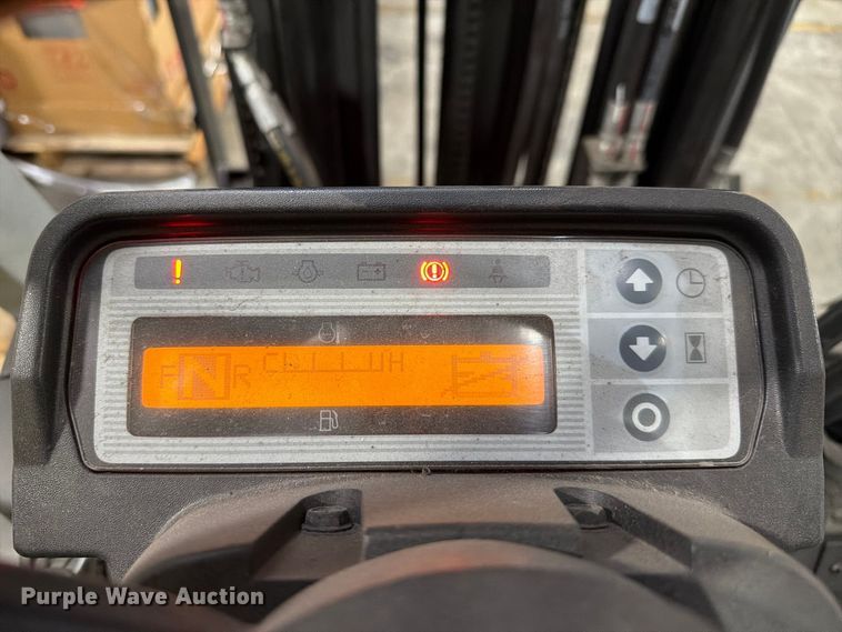 image for item EL2661 2019 UniCarriers CFS40 forklift