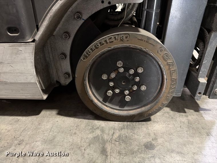 image for item EL2661 2019 UniCarriers CFS40 forklift