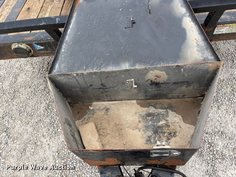 image for item EO4248 2020 Delco utility trailer