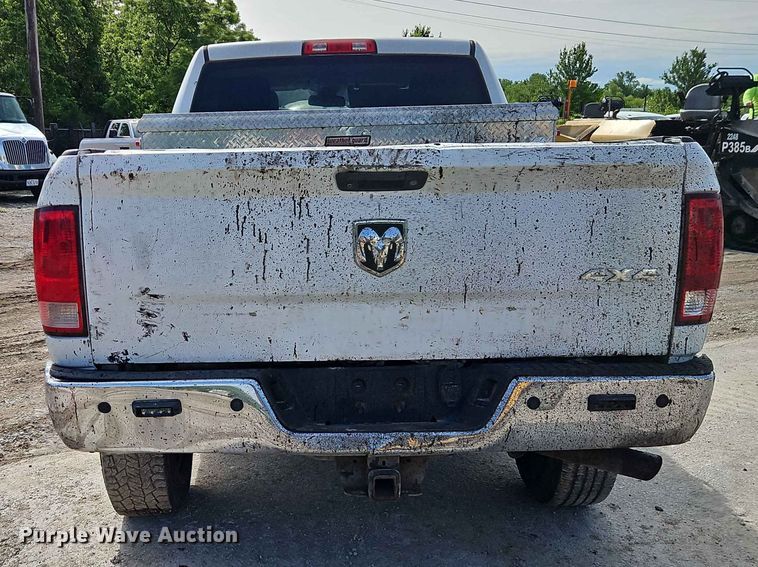 image for item EO7381 2014 RAM 2500 Crew Cab pickup truck