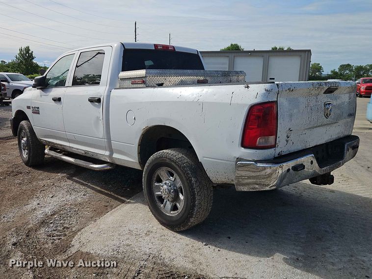 image for item EO7381 2014 RAM 2500 Crew Cab pickup truck