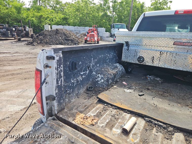 image for item EO7381 2014 RAM 2500 Crew Cab pickup truck