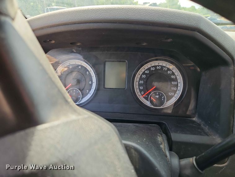 image for item EO7381 2014 RAM 2500 Crew Cab pickup truck