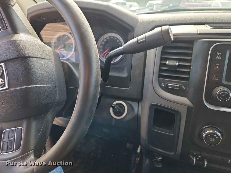 image for item EO7381 2014 RAM 2500 Crew Cab pickup truck