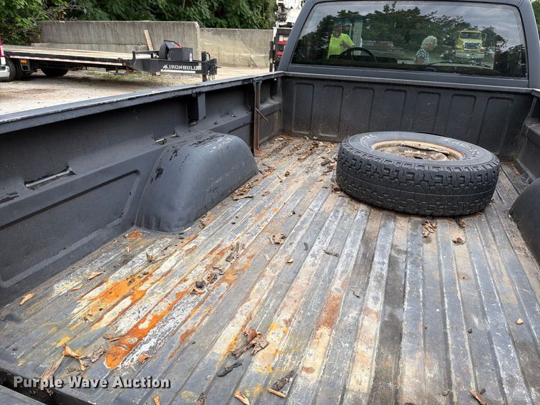 image for item EO8721 1988 Chevrolet K1500 pickup truck
