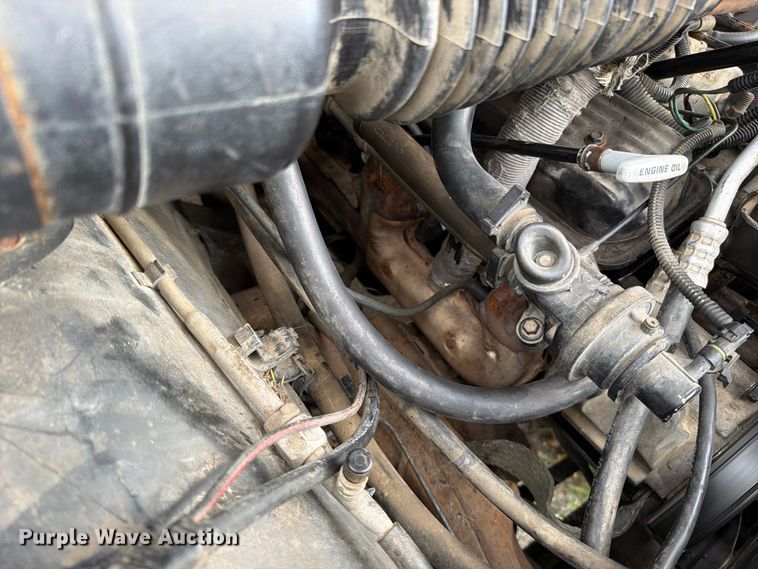image for item EO8721 1988 Chevrolet K1500 pickup truck