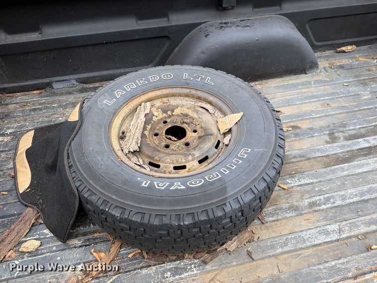 image for item EO8721 1988 Chevrolet K1500 pickup truck