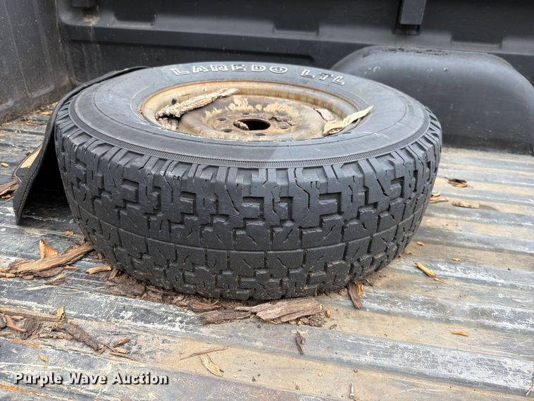 image for item EO8721 1988 Chevrolet K1500 pickup truck