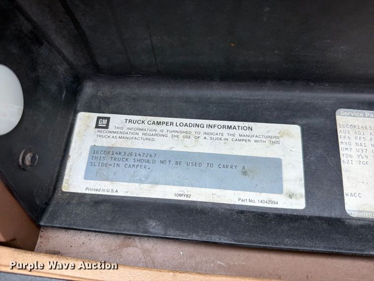 image for item EO8721 1988 Chevrolet K1500 pickup truck