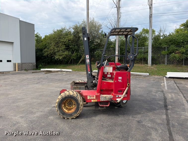 image for item EO8735 2016 Moffett M85502 forklift