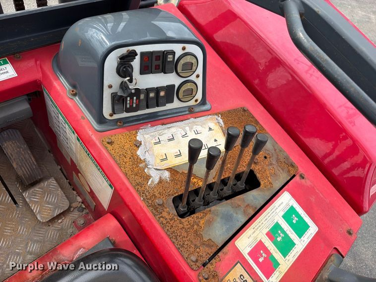 image for item EO8735 2016 Moffett M85502 forklift